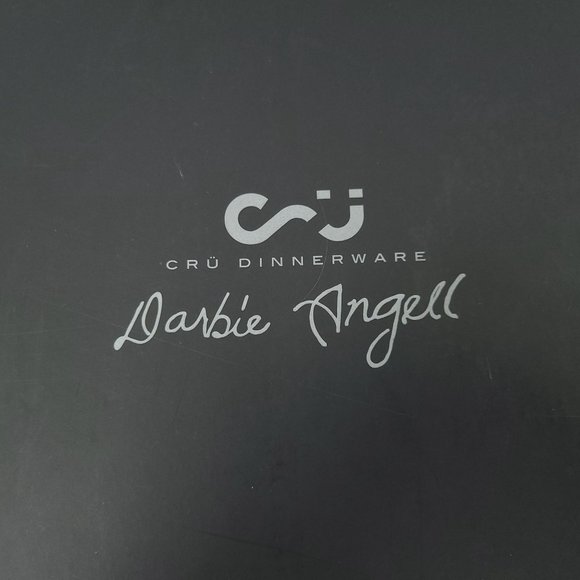 CRU Lauderdale Pattern Darbie Angell 4-Piece Place Setting China Dinnerware Box - Picture 6 of 10